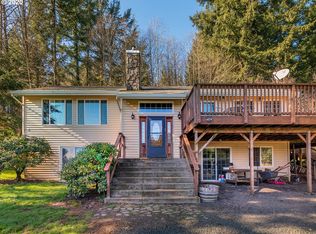 68684 Bedell Rd, Deer Island, OR 97054