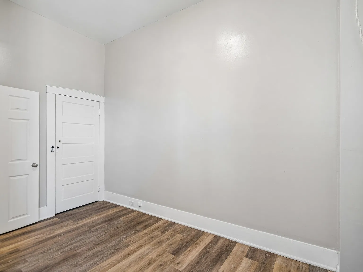 2 bed, $1,390 — Photo 4