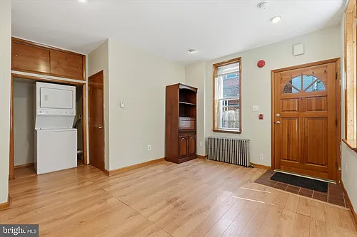 2657 E Ann St #1R Photo 1