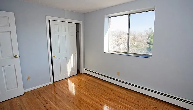 2 bed, $3,075 — Photo 4