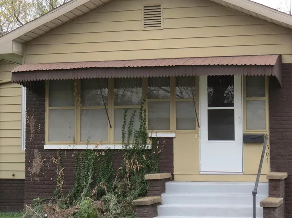 504 N Washington St, Du Quoin, IL 62832