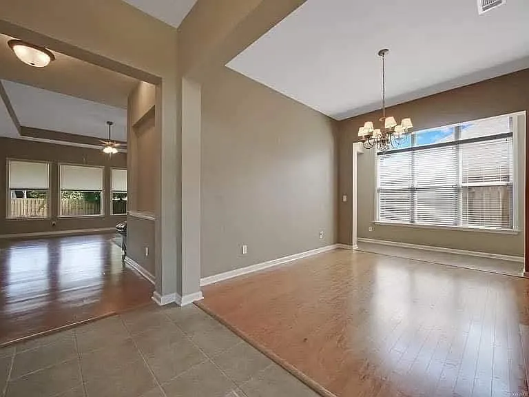 9609 Helmsley Cir — Photo 7