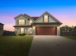 1655 Parkside Dr, Clarksville, TN 37042