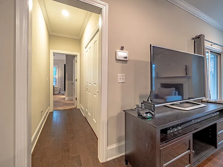 3057 Girard Dr — Photo 26