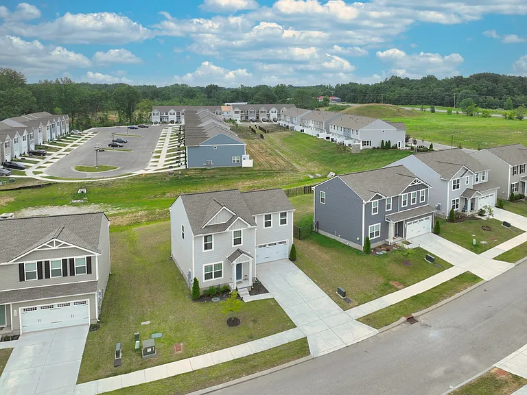 1119 Bethel Ridge Dr — Photo 35