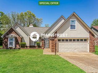 6750 Lake Point Cir, Memphis, TN 38141