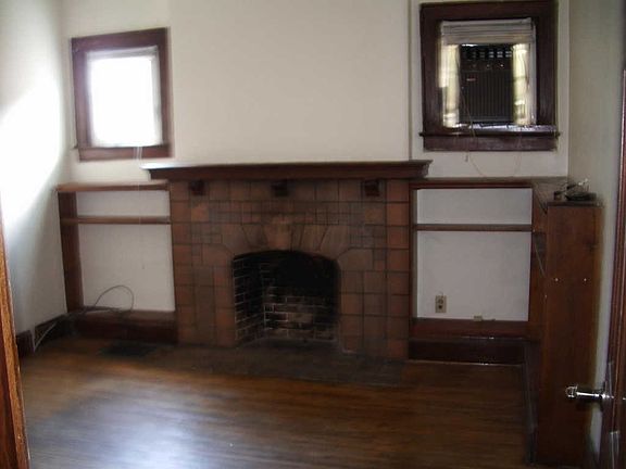 3rd image of 306-308 16th Ave