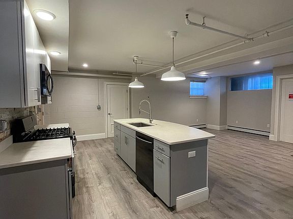 5th image of 20 Almy St Unit 99