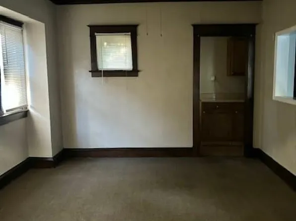 720 Cleveland Ave, Kansas City, MO 64124