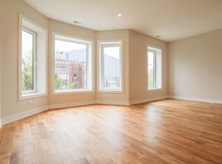 2230 W Wilson Ave #3, Chicago, IL 60625