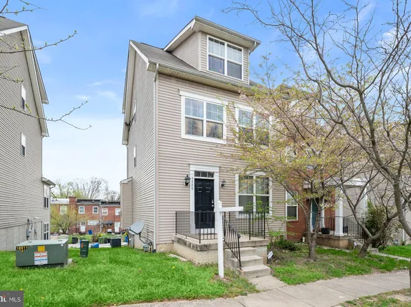 5506 Sinclair Greens Dr, Baltimore, MD 21206