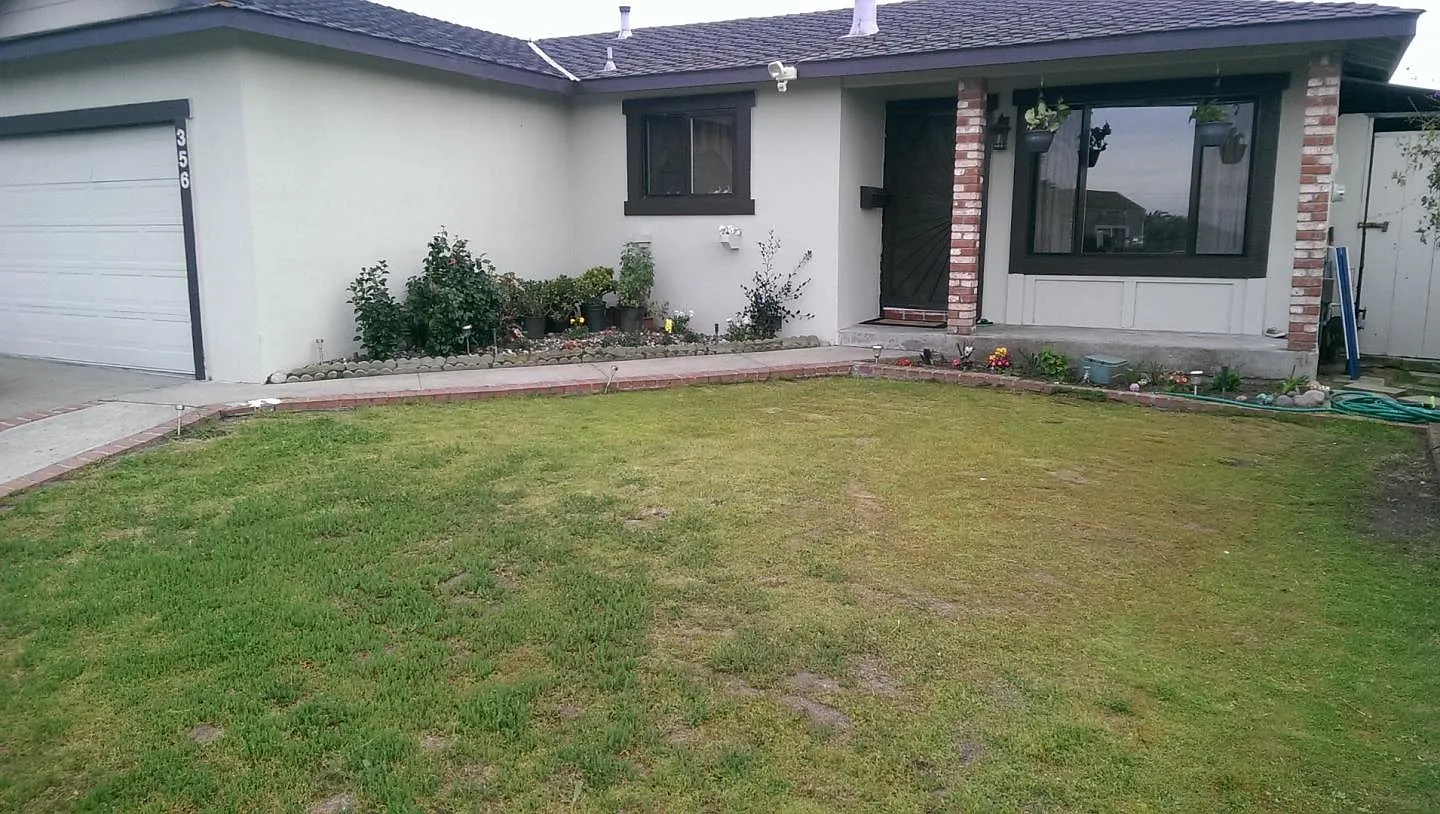 356 Reindollar Ave photo 1