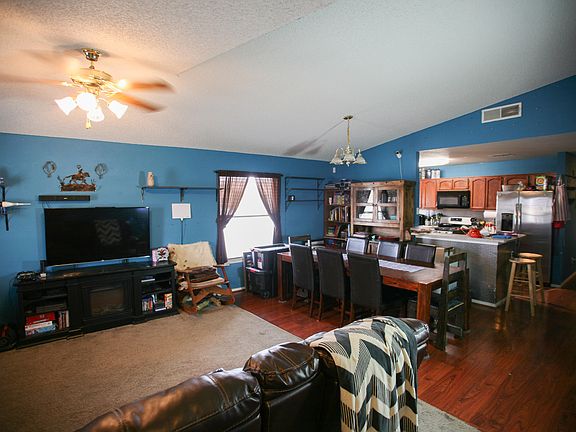 5th image of 13996 Sandy Rock Dr