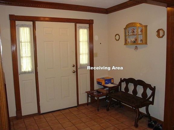 2nd image of 8332 Alton Blvd