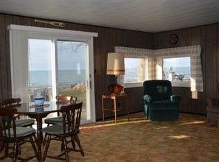 100 Sunset Beach Rd, North East, PA 16428