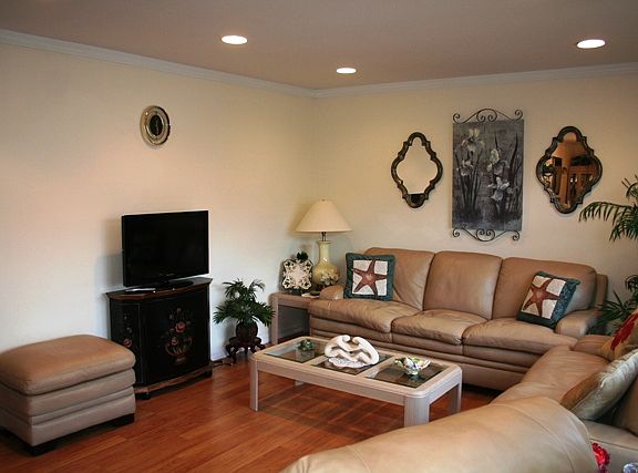 3rd image of 234 Springmeadow Dr Unit K