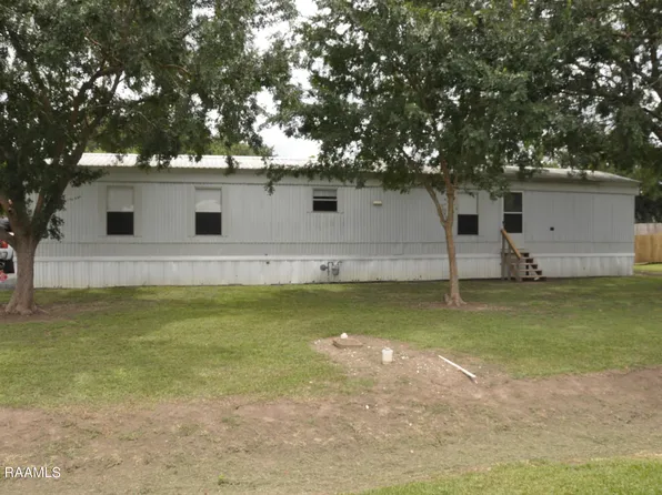 316 W Railroad St, Arnaudville, LA 70512