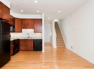 921 S 23rd St #B, Philadelphia, PA 19146