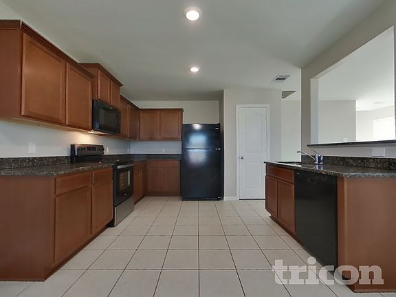 5th image of 441 Palomino Stand Dr