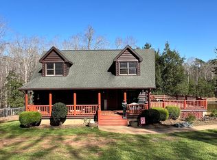 1032 White Owl Dr, Elberton, GA 30635