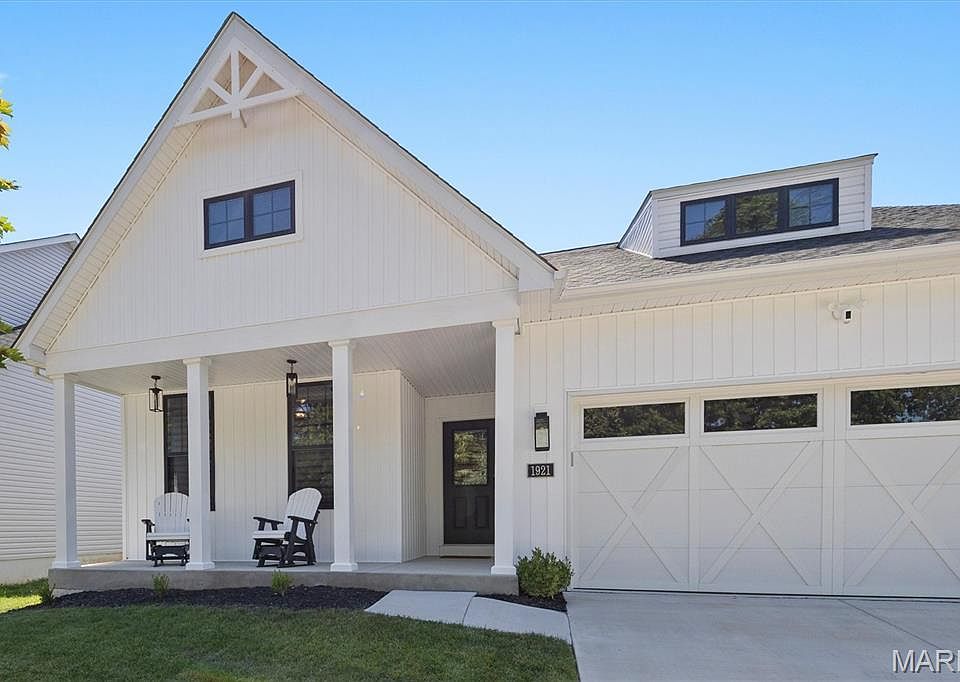 1st image of 1921 Promenade Ln