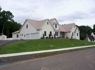 192 Watch Hill Rd, Berlin, CT 06037