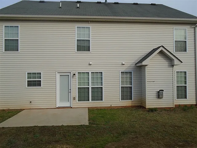 2120 Parador Bnd — Photo 10