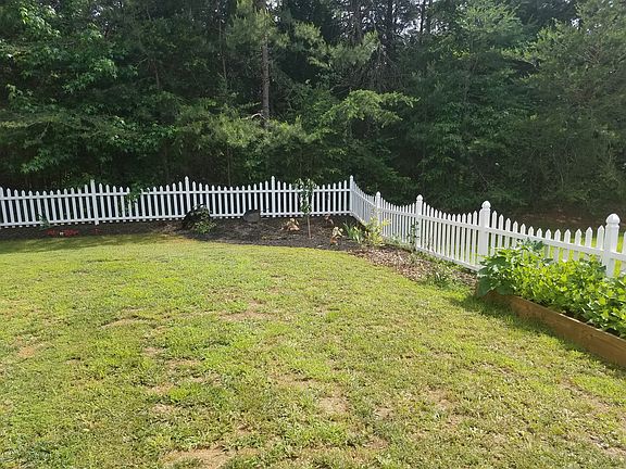 2nd image of 120 Ellington Dr