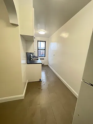 Rented by Brixton Manor LLC | media 46