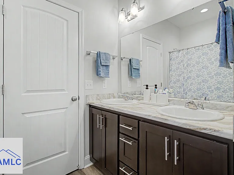 16 Crawford Ct — Photo 12