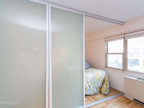 2nd image of 333 E 66th St APT 10C