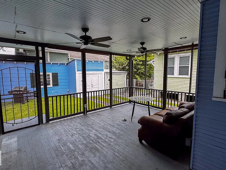 1530-1532 Hillary St #1530 — Photo 15