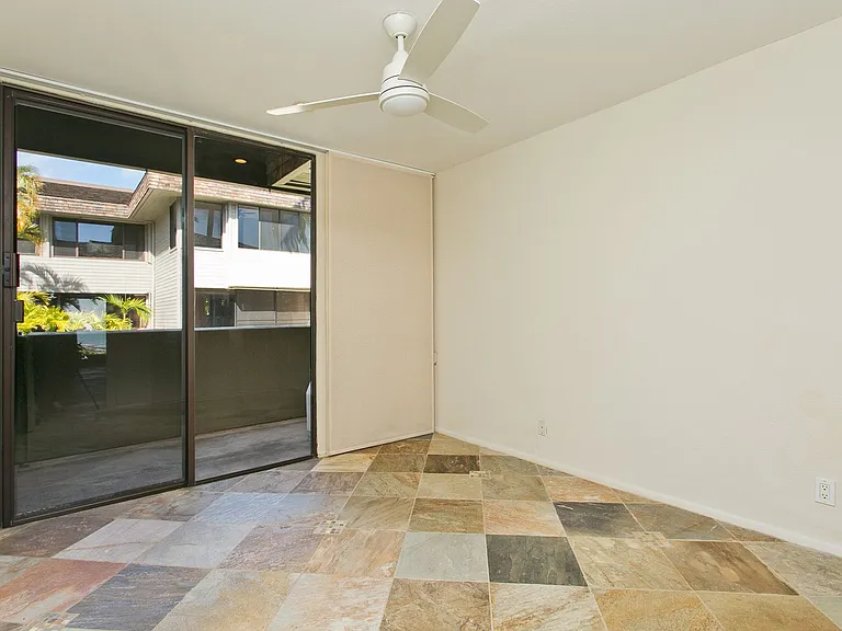 117 Maunalua Ave #C — Photo 10