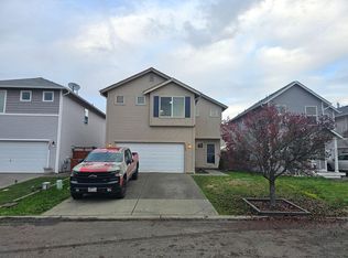 14906 99th Way SE, Yelm, WA 98597