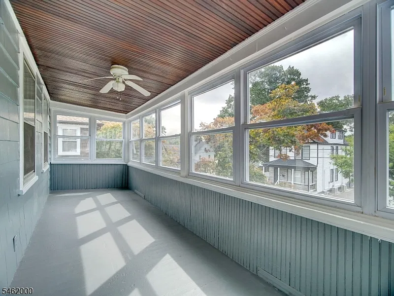 2 bed, 1.0 bath, 850 sqft, $2,600 — Photo 4