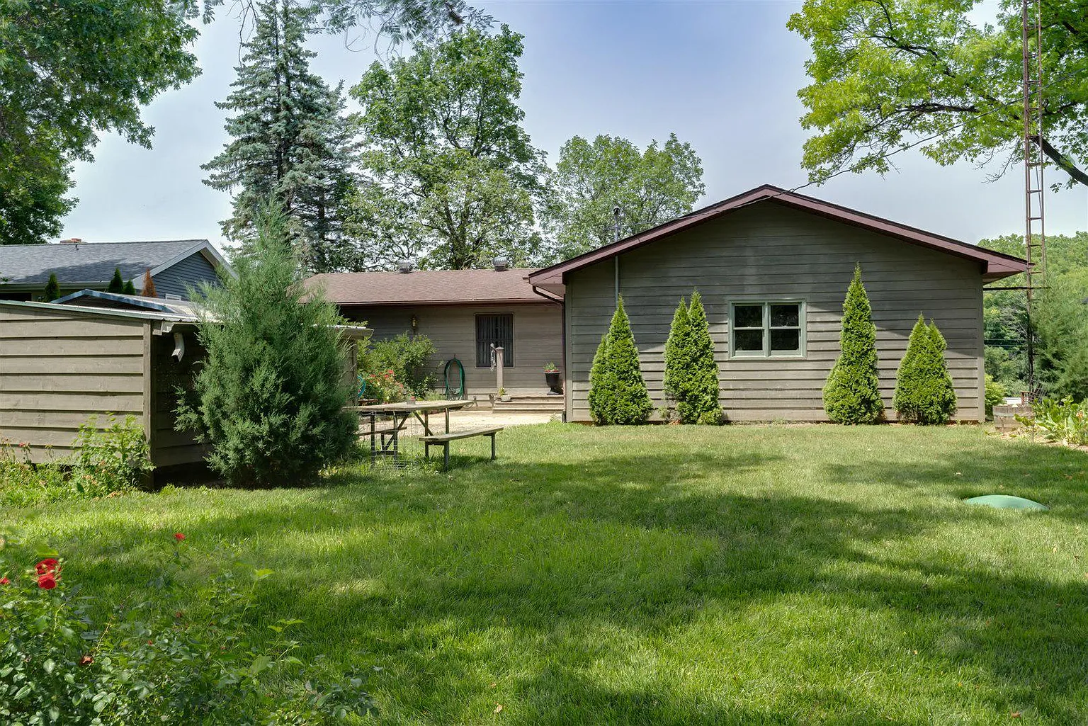 18316 Teepee Trl photo 1