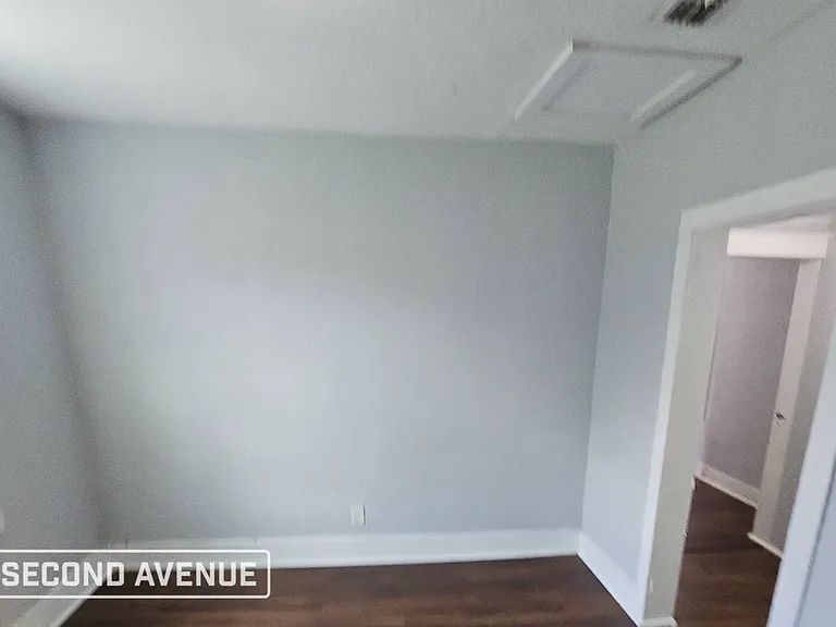 1730 W 19th St — Photo 5