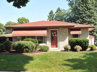 5646 S 30th STREET, Milwaukee, WI 53221