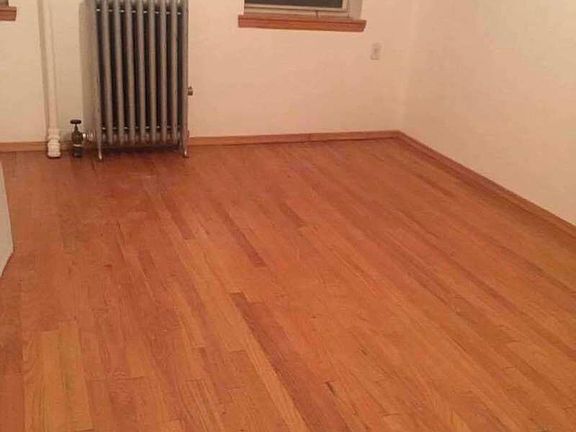 3rd image of 963 Manhattan Ave APT 3R