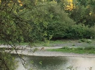 409 W D St, Springfield, OR 97477