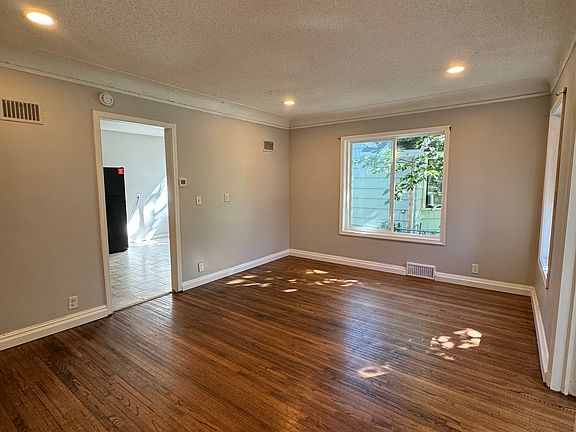2nd image of 3315 29th Ave S #3315