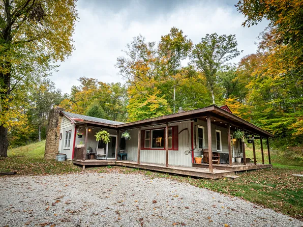 6239 Susie Ayers Rd, Nashville, IN 47448