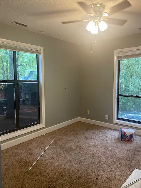 3 bed, 2.5 bath, 1200 sqft, $1,800 — Photo 4