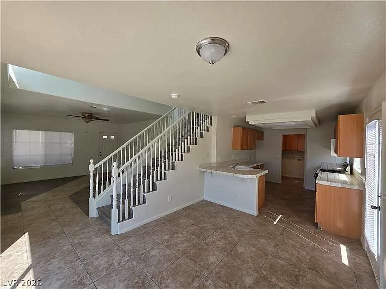 8829 Cornwall Glen Ave — Photo 18