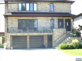 446 Brinkerhoff Ave FLOOR 2, Fort Lee, NJ 07024