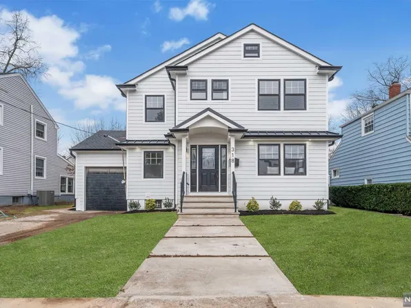 3-18 33rd St, Fair Lawn, NJ 07410