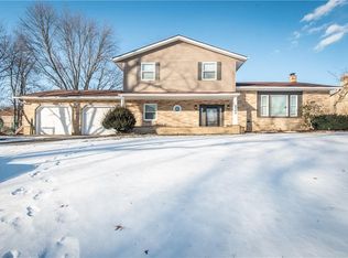 2344 Mary Lou St NW, Massillon, OH 44646