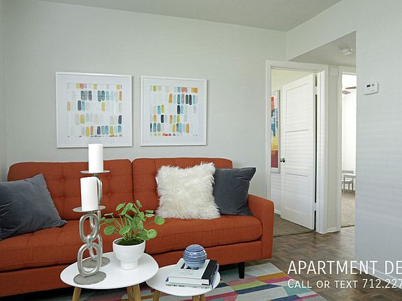 2nd image of 916 Redwood St #3169