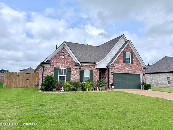 3rd image of 2615 Dela Dr