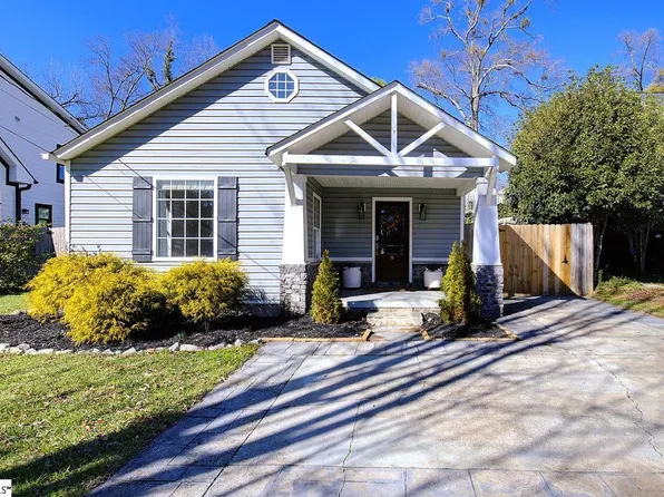 9 Douglas Dr, Greenville, SC 29605